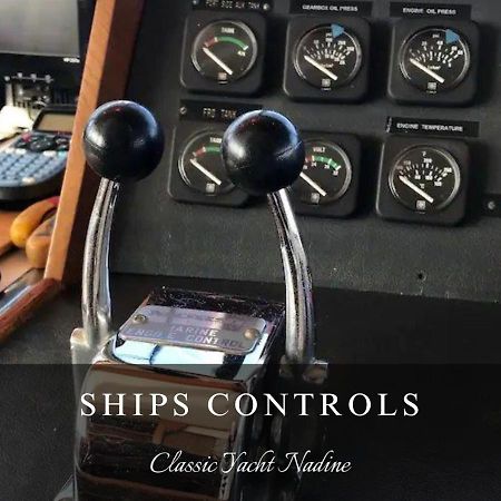 Classic Yacht Nadine In Poole Harbour, Dorset, With A Hot Tub Jacuzzi Eksteriør bilde
